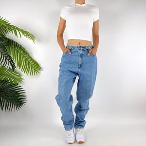 Women's Vintage 90s Grunge Low Rise Light Wash Denim High Waisted Mom Jeans / 12